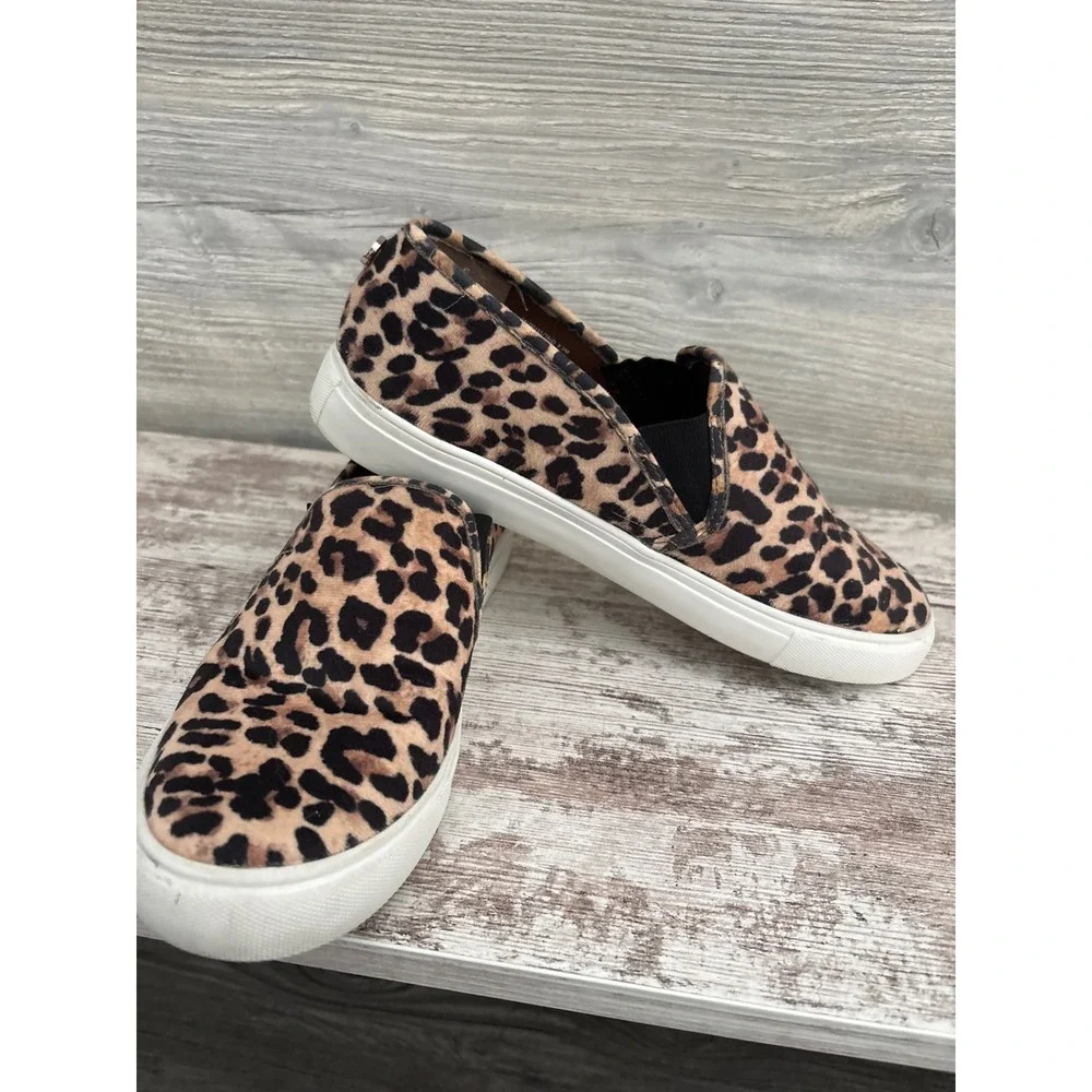 Steve Madden Leopard Print‎ Calf Hair Slip On SneakersAnimal Print Flats 8.5